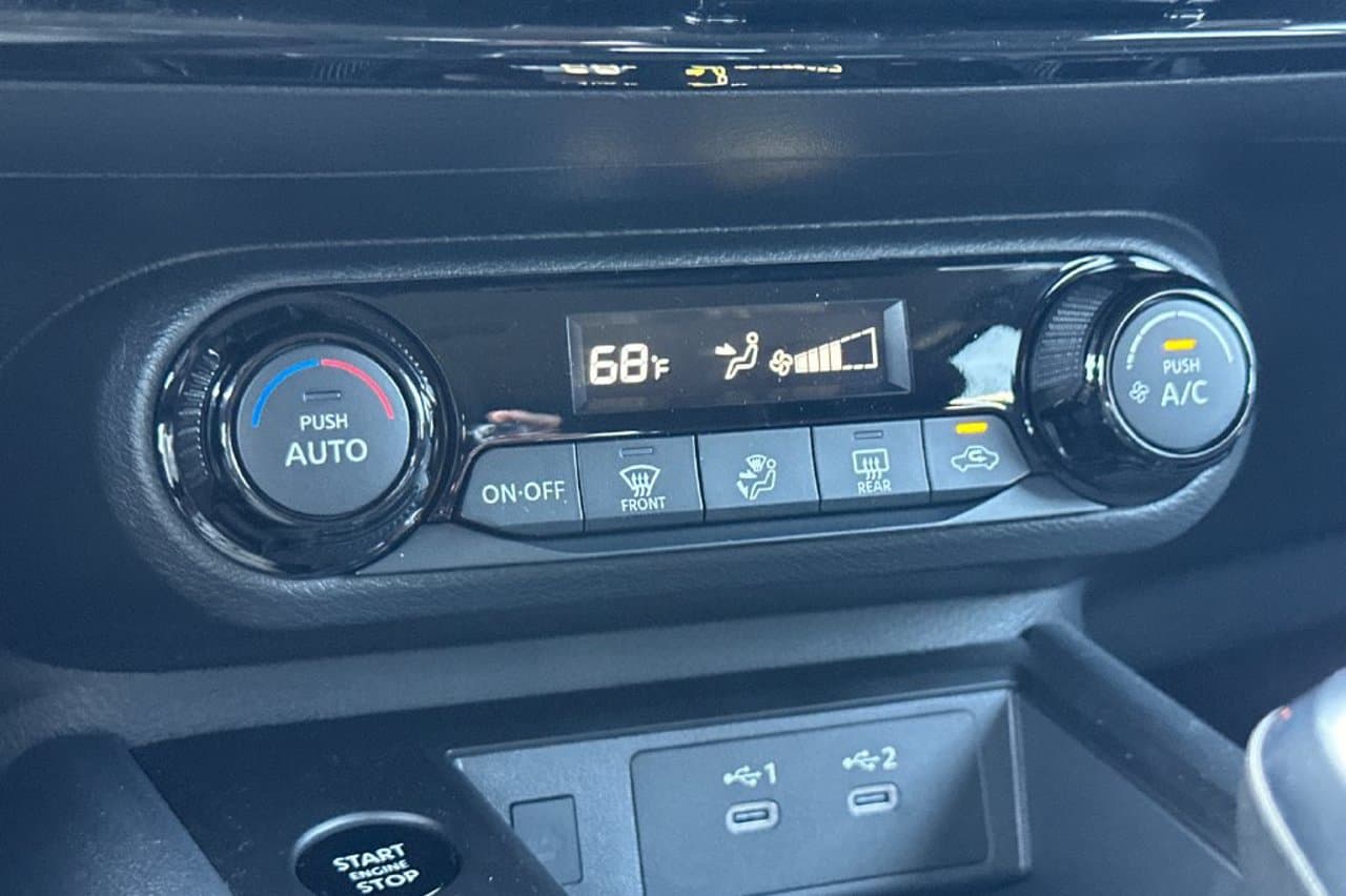 2026 Nissan Kicks SV 16