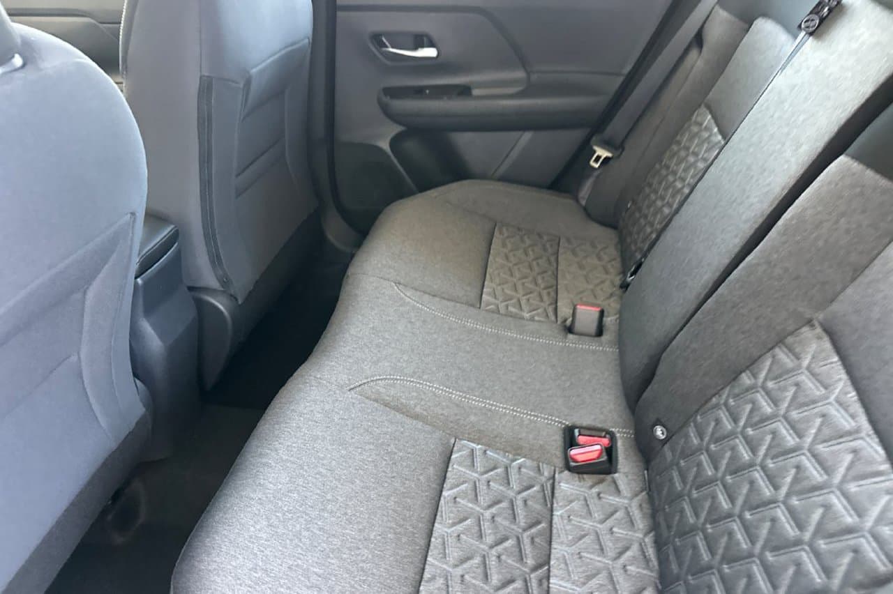 2026 Nissan Kicks SV 9