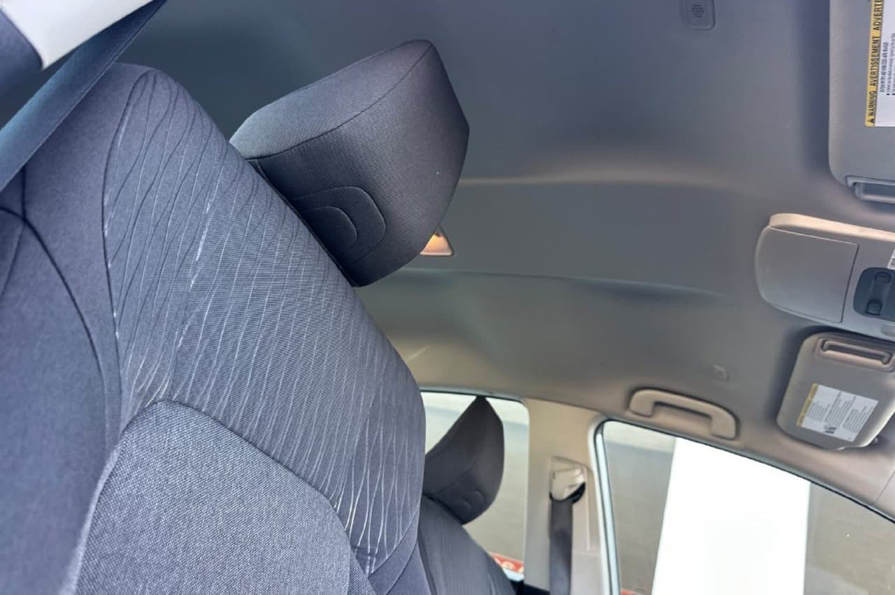 2025 Toyota Camry LE 13