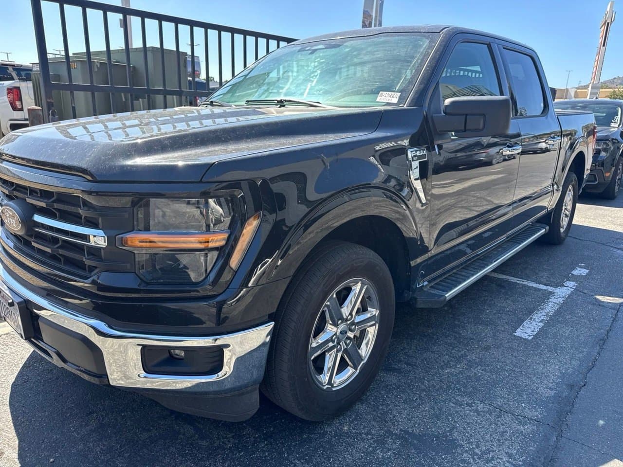 2025 Ford F-150 XLT 2
