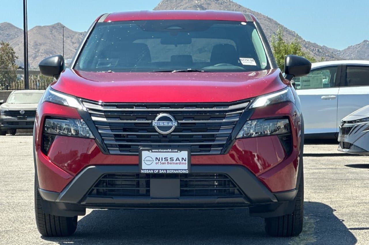 2026 Nissan Rogue S 6