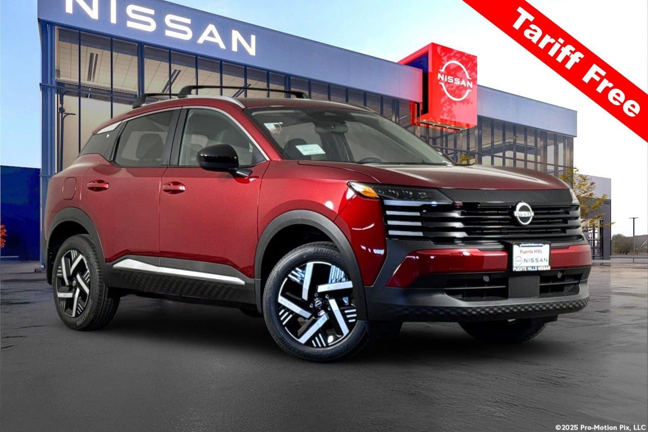 2027 Nissan Kicks SV 1