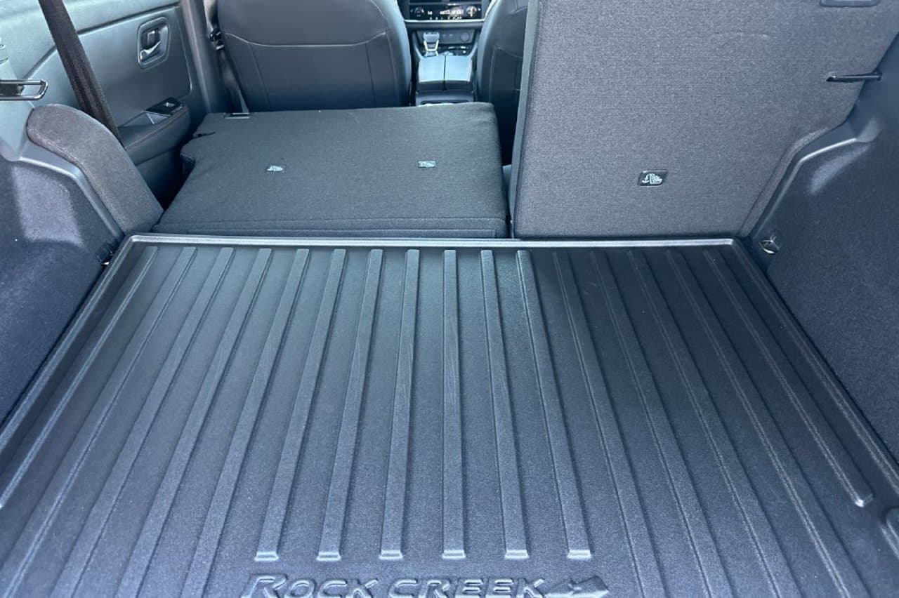2026 Nissan Rogue Rock Creek 12