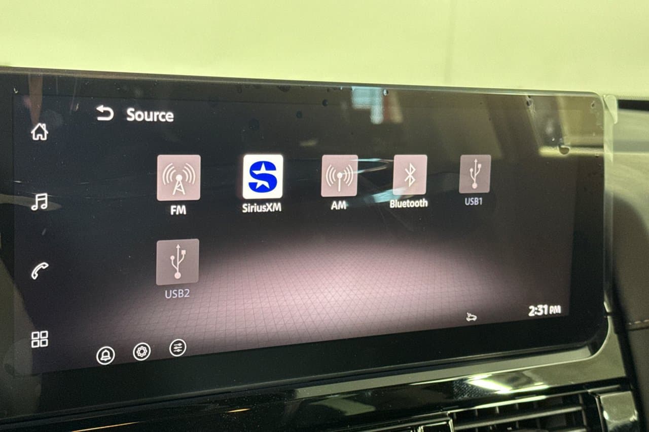 2026 Nissan Pathfinder SV 16