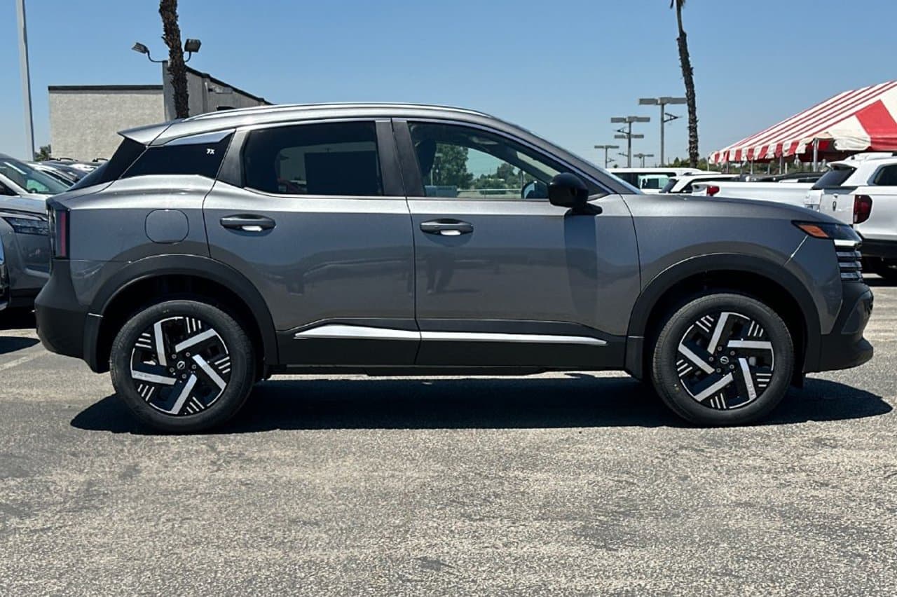 2026 Nissan Kicks SV 2