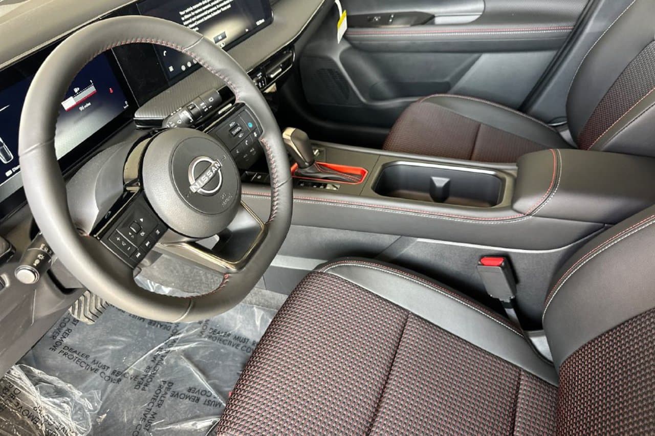 2026 Nissan Kicks SR 7