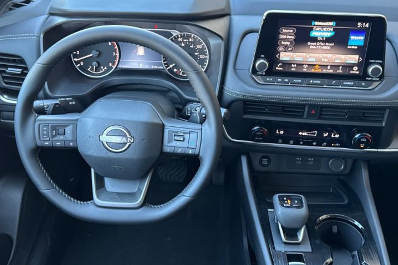 2026 Nissan Rogue SV 11