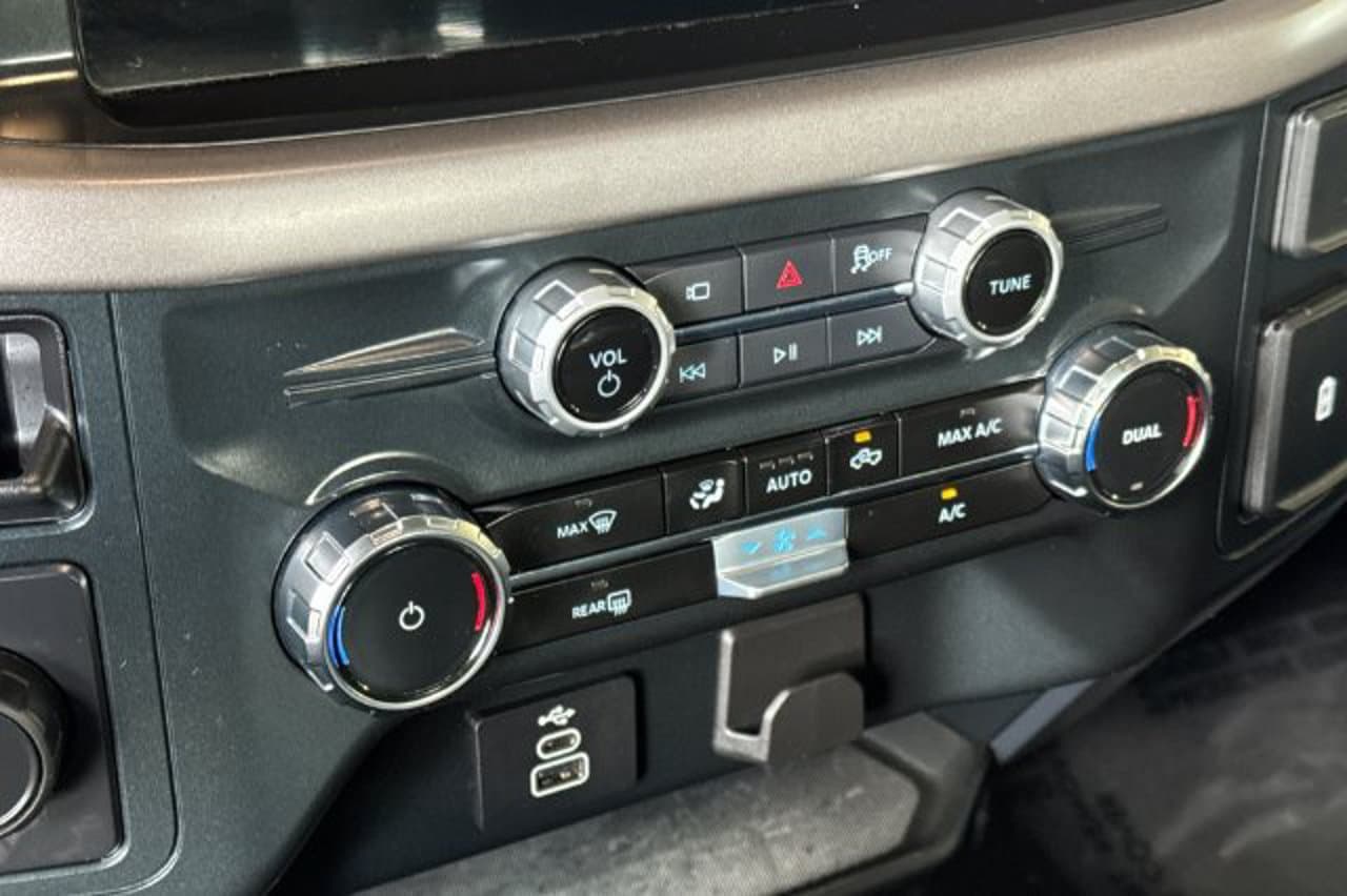 2025 Ford F-150 XLT 17