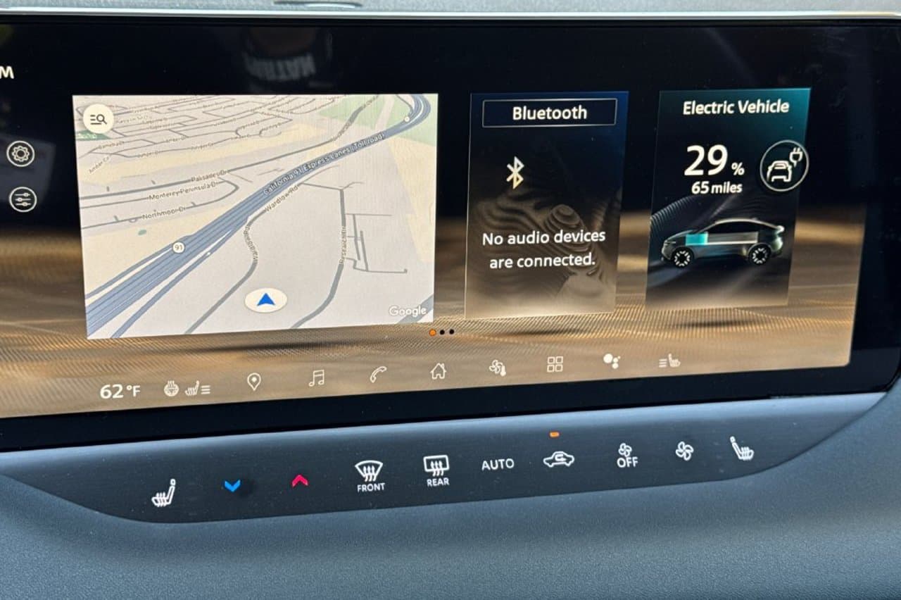 2026 Nissan LEAF PLATINUM+ 16
