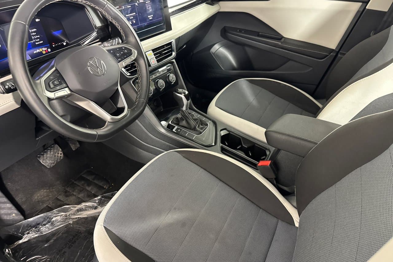 2025 Volkswagen Taos S 7