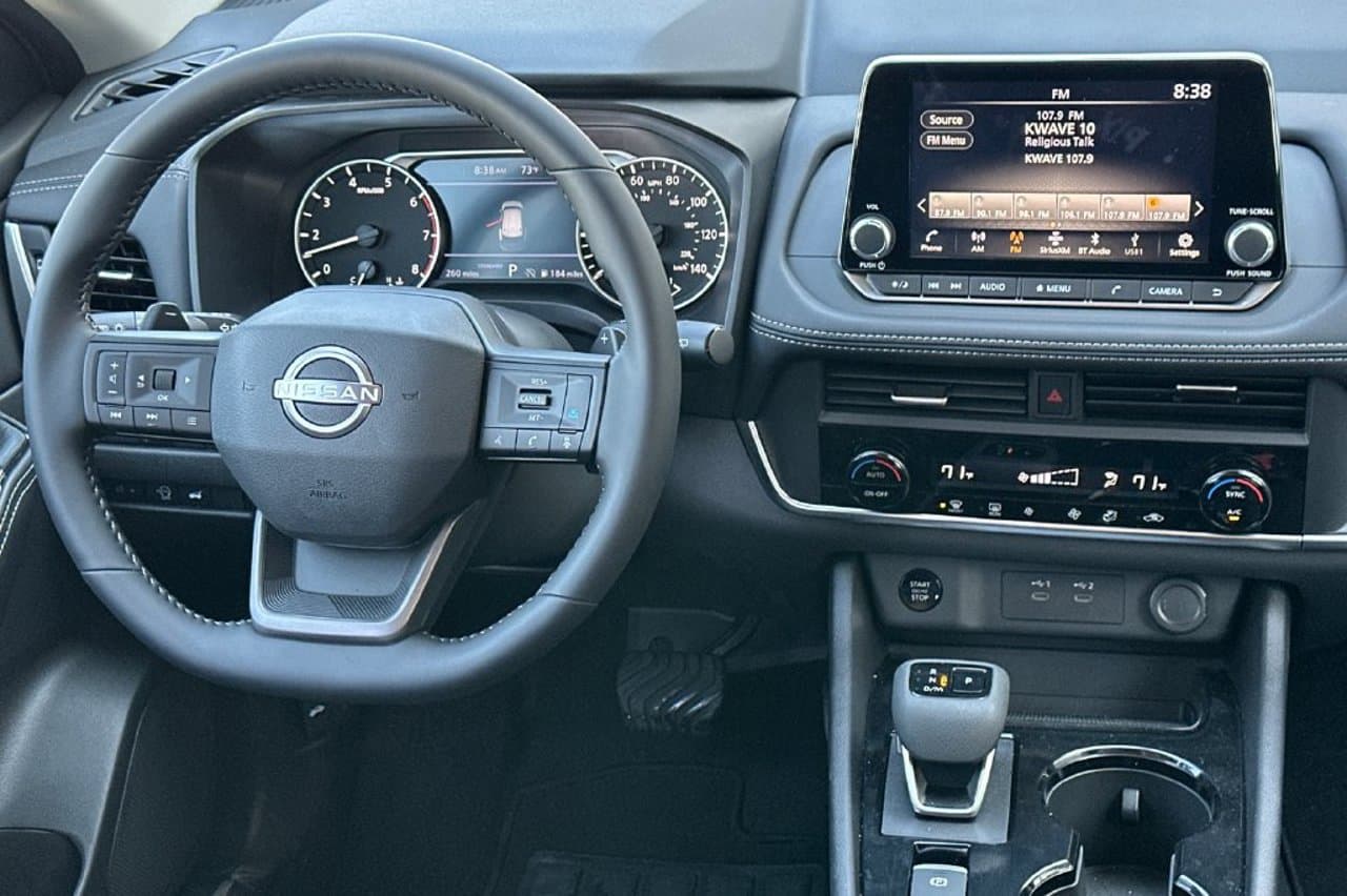 2026 Nissan Rogue SV 11