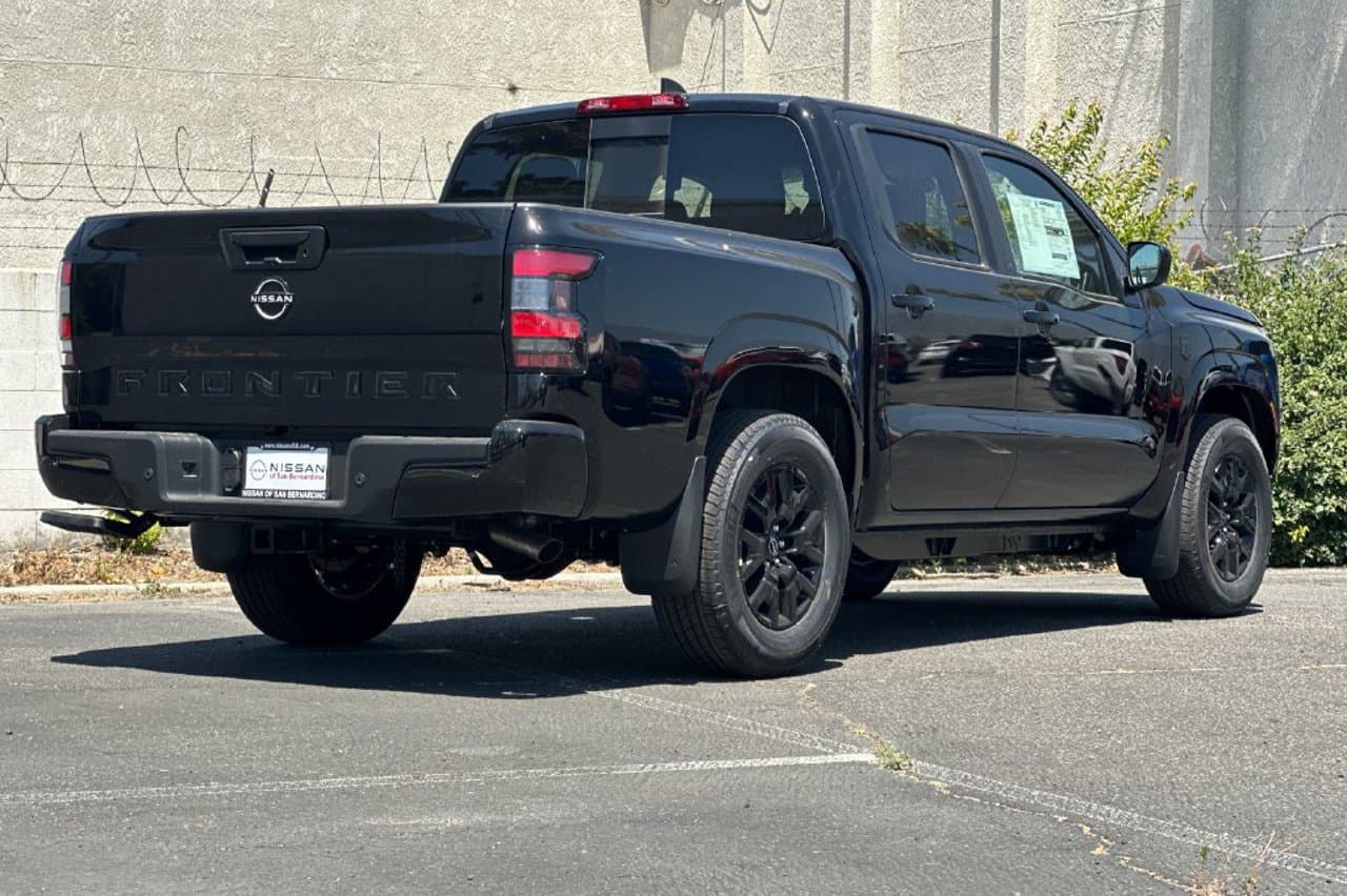 2026 Nissan Frontier SV 3