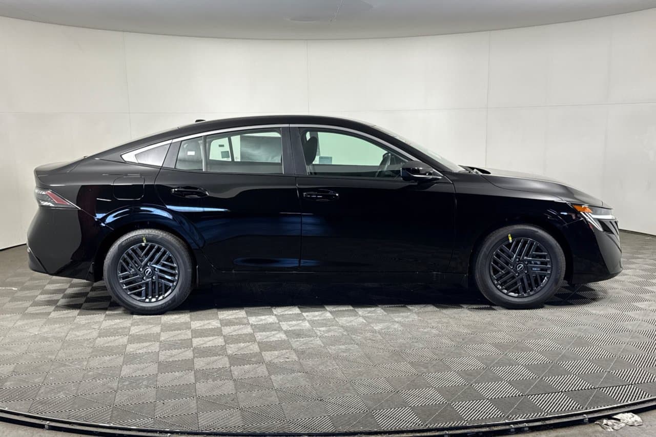 2027 Nissan Sentra SV 2