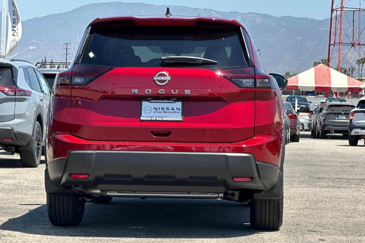 2026 Nissan Rogue S 4