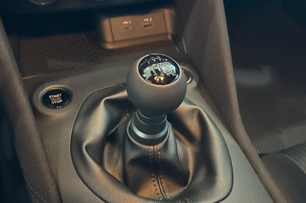 2027 Nissan Z Sport 15