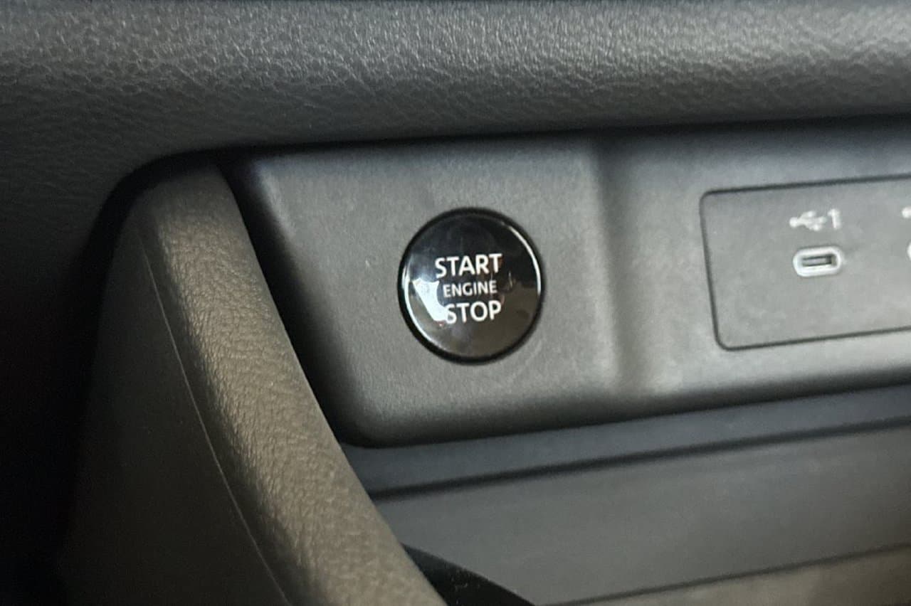 2026 Nissan Rogue S 19