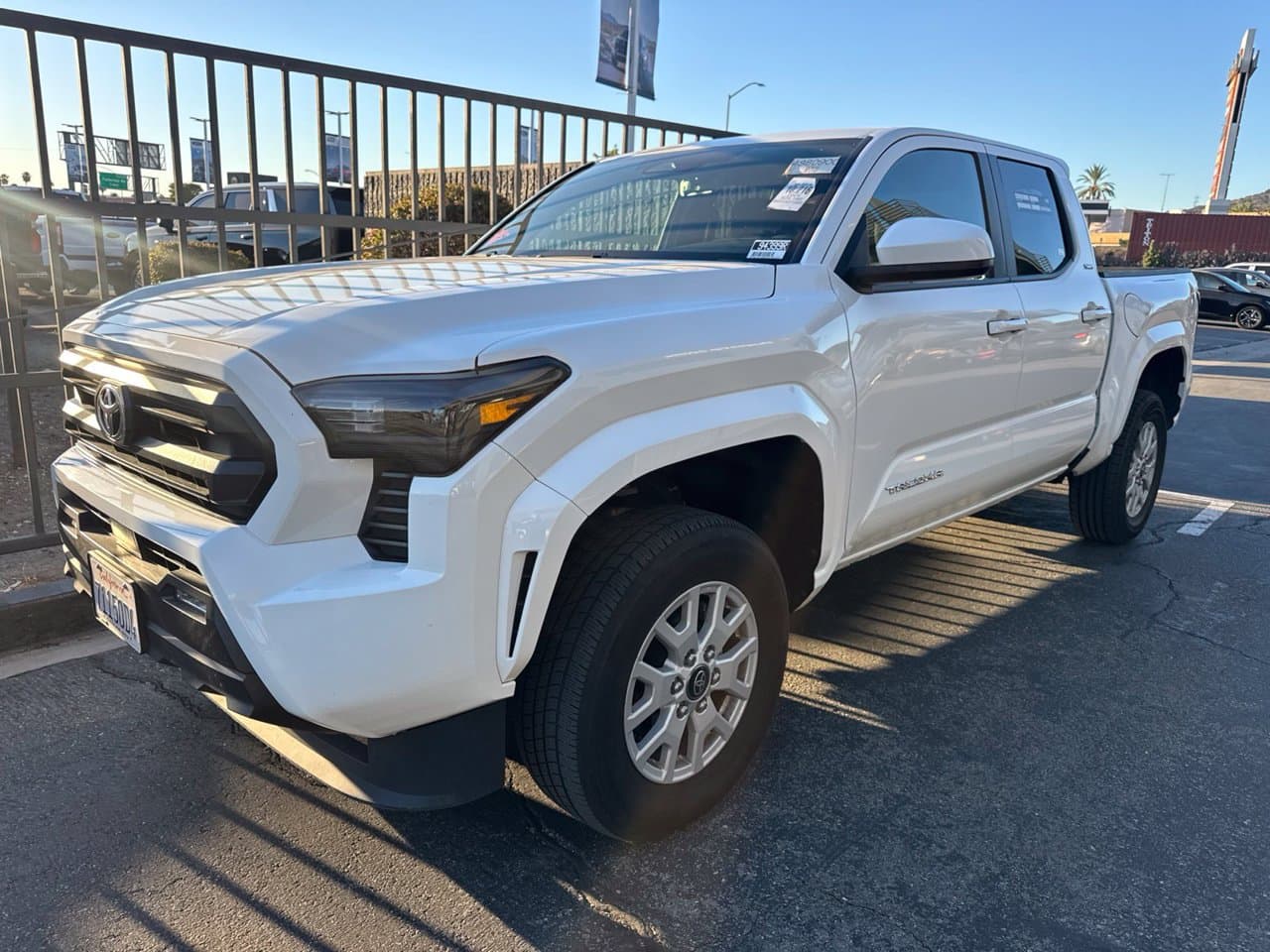 2025 Toyota Tacoma 4WD SR5 1