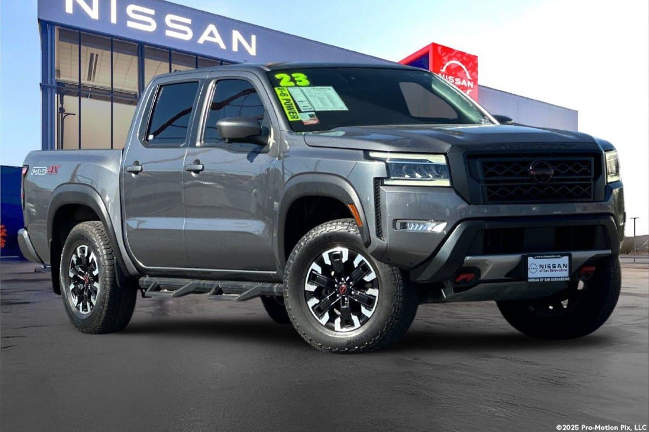 2023 Nissan Frontier PRO-4X 2