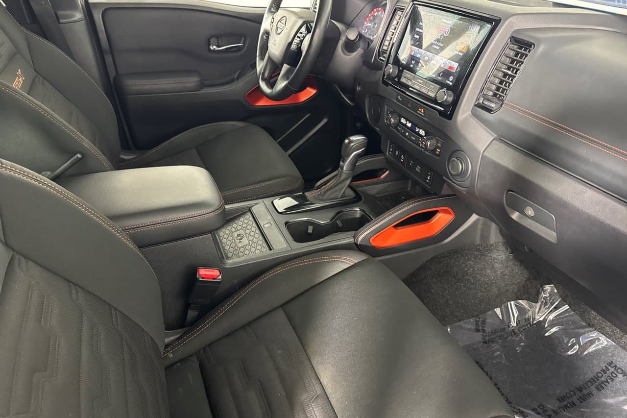 2024 Nissan Frontier PRO-X 12
