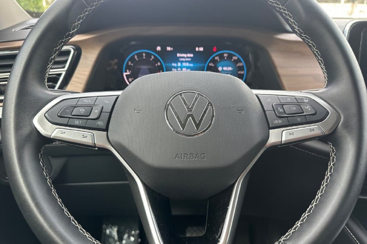 2026 Volkswagen Atlas 2.0T SE w/Technology 21