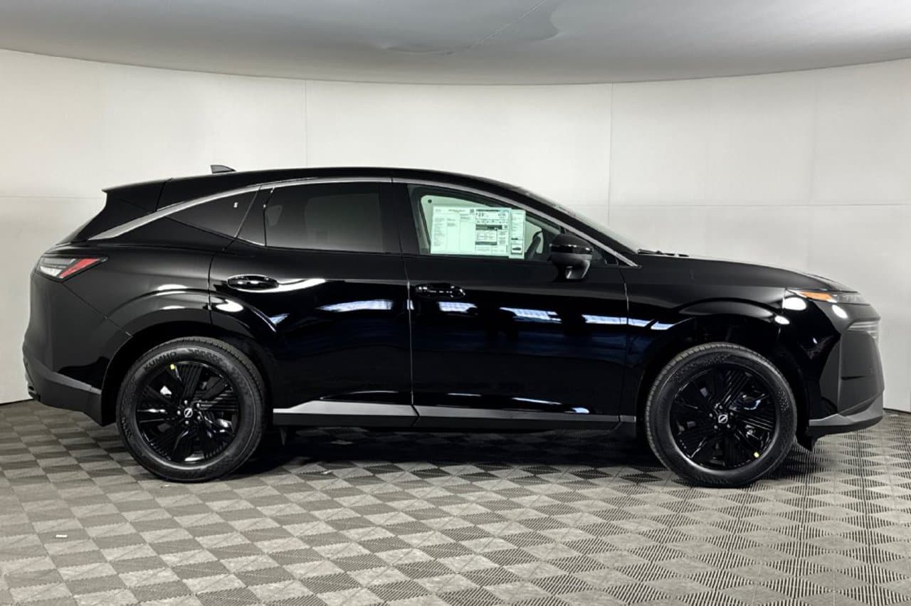 2026 Nissan Murano SV 2