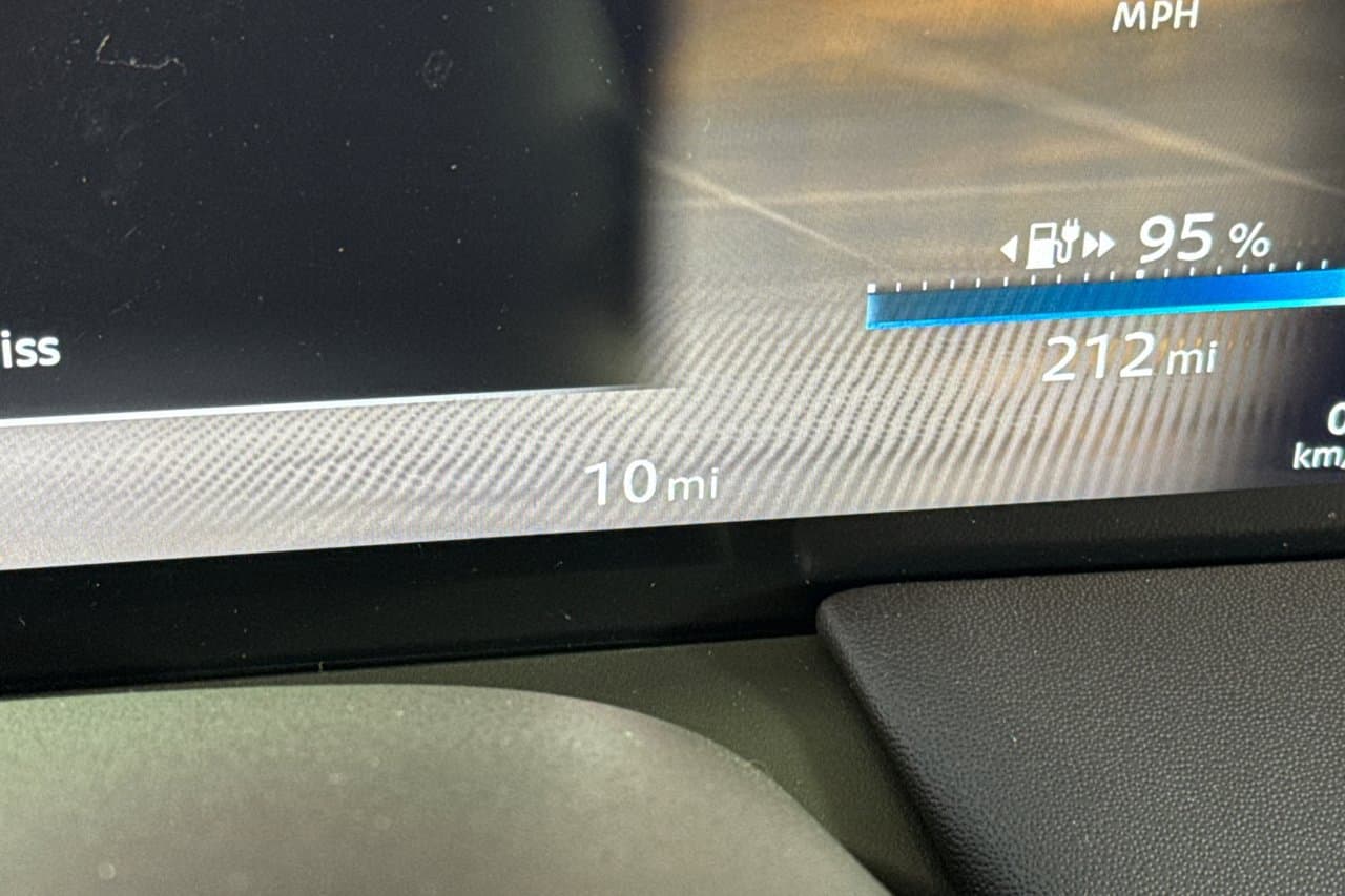 2026 Nissan LEAF PLATINUM+ 22