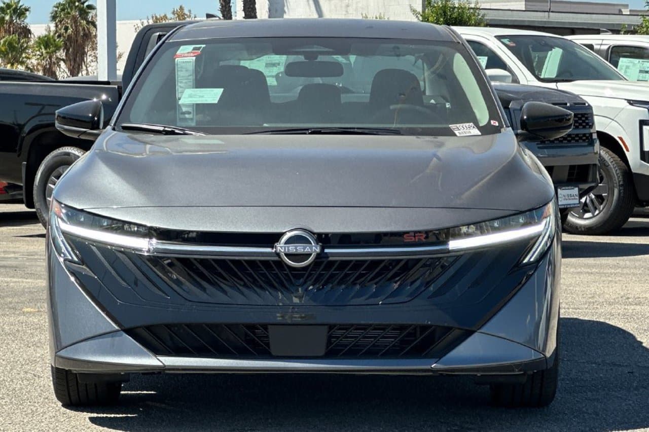 2027 Nissan Sentra SR 6