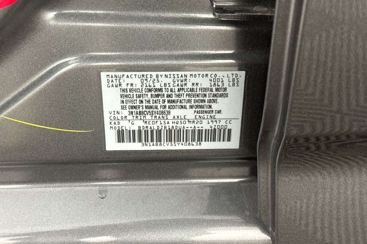 2025 Nissan Sentra SV 37