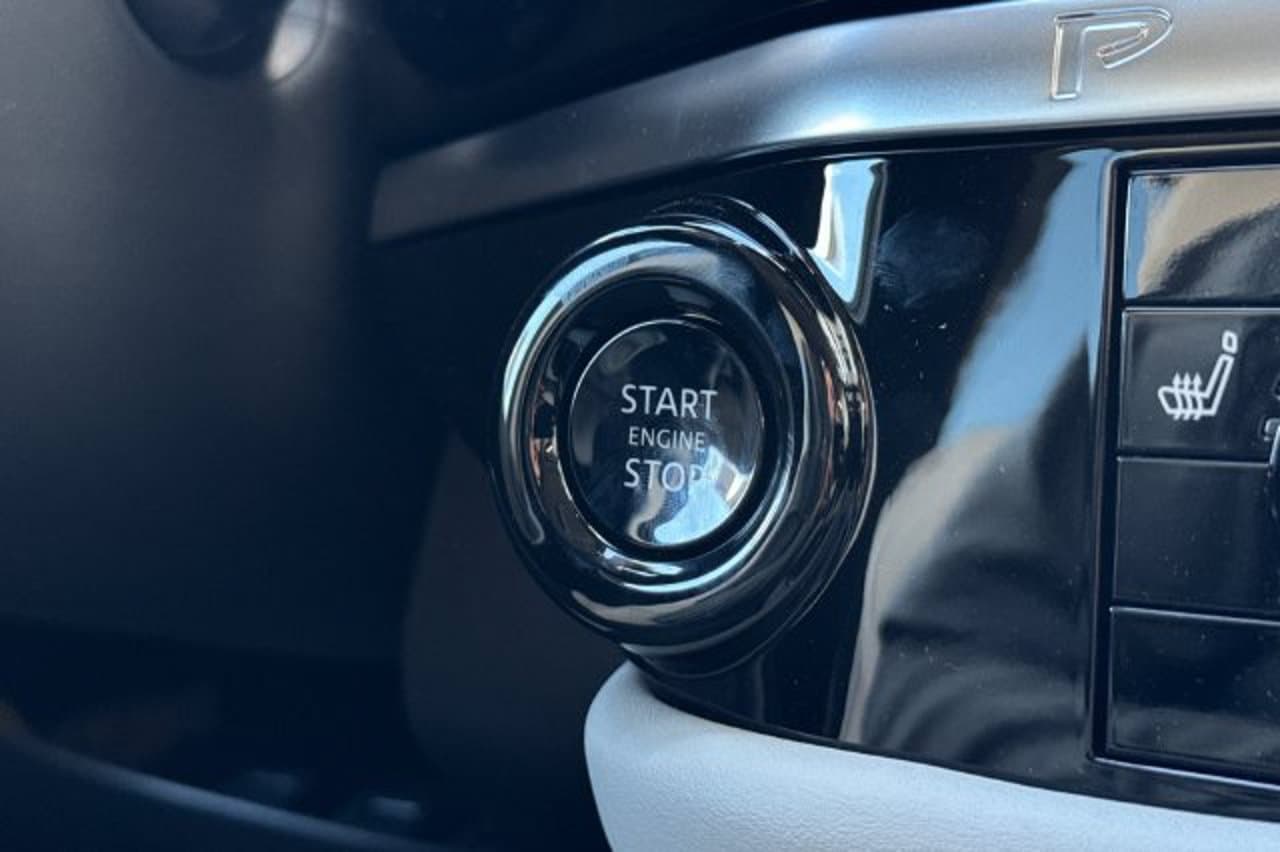 2026 Nissan Pathfinder SL 20