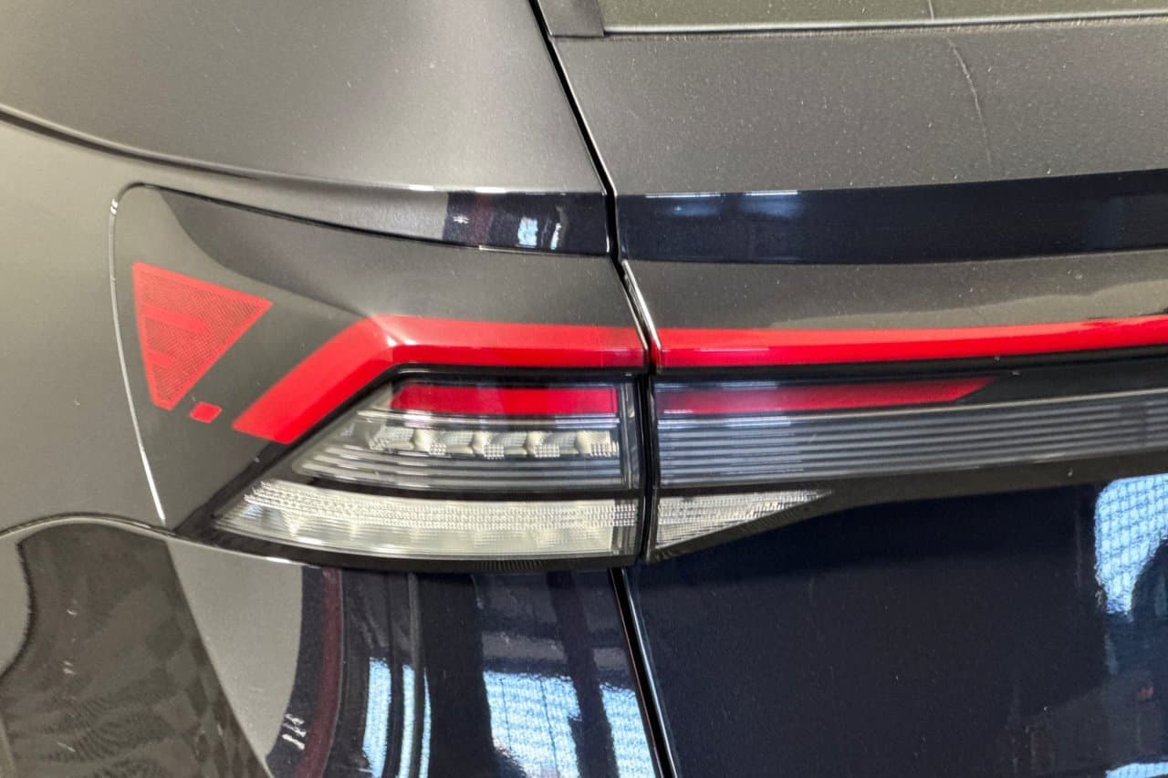 2025 Volkswagen Taos S 22