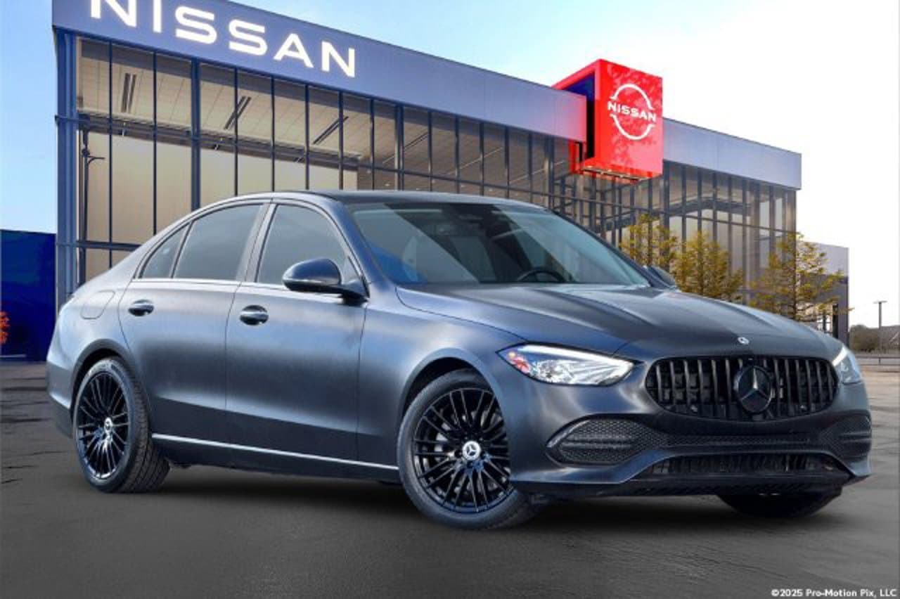 2023 Mercedes-Benz C-Class C 300 1