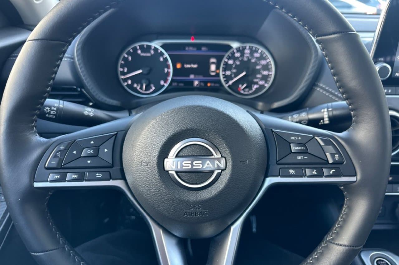 2025 Nissan Sentra SV 19