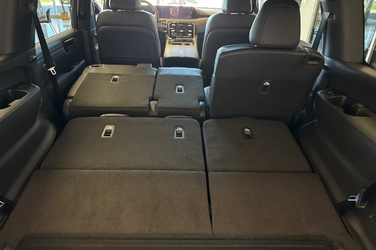 2026 Nissan Armada PRO-4X 13