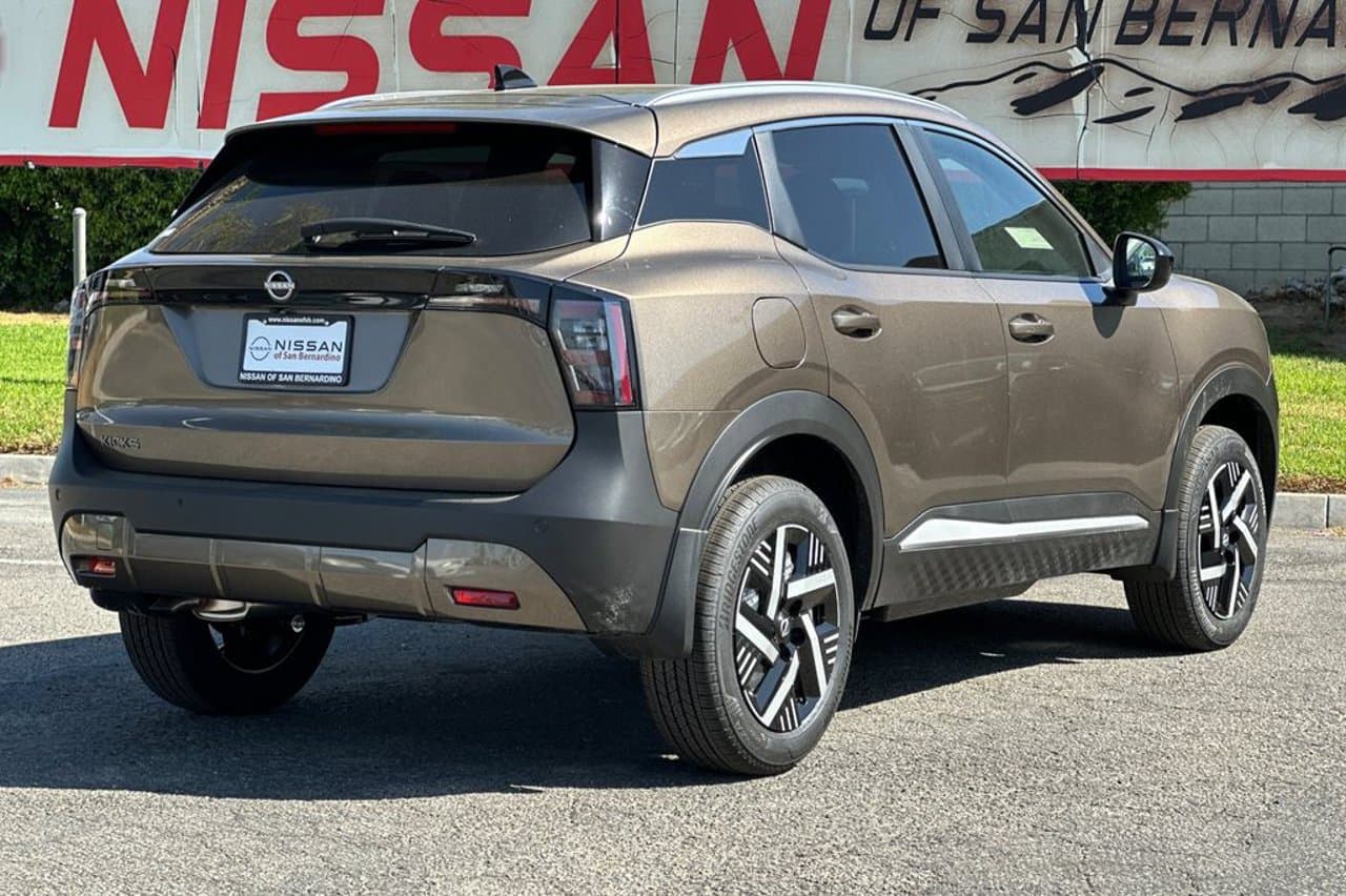 2026 Nissan Kicks SV 3