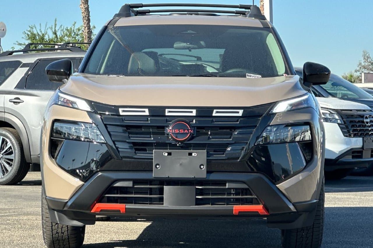 2026 Nissan Rogue Rock Creek 6