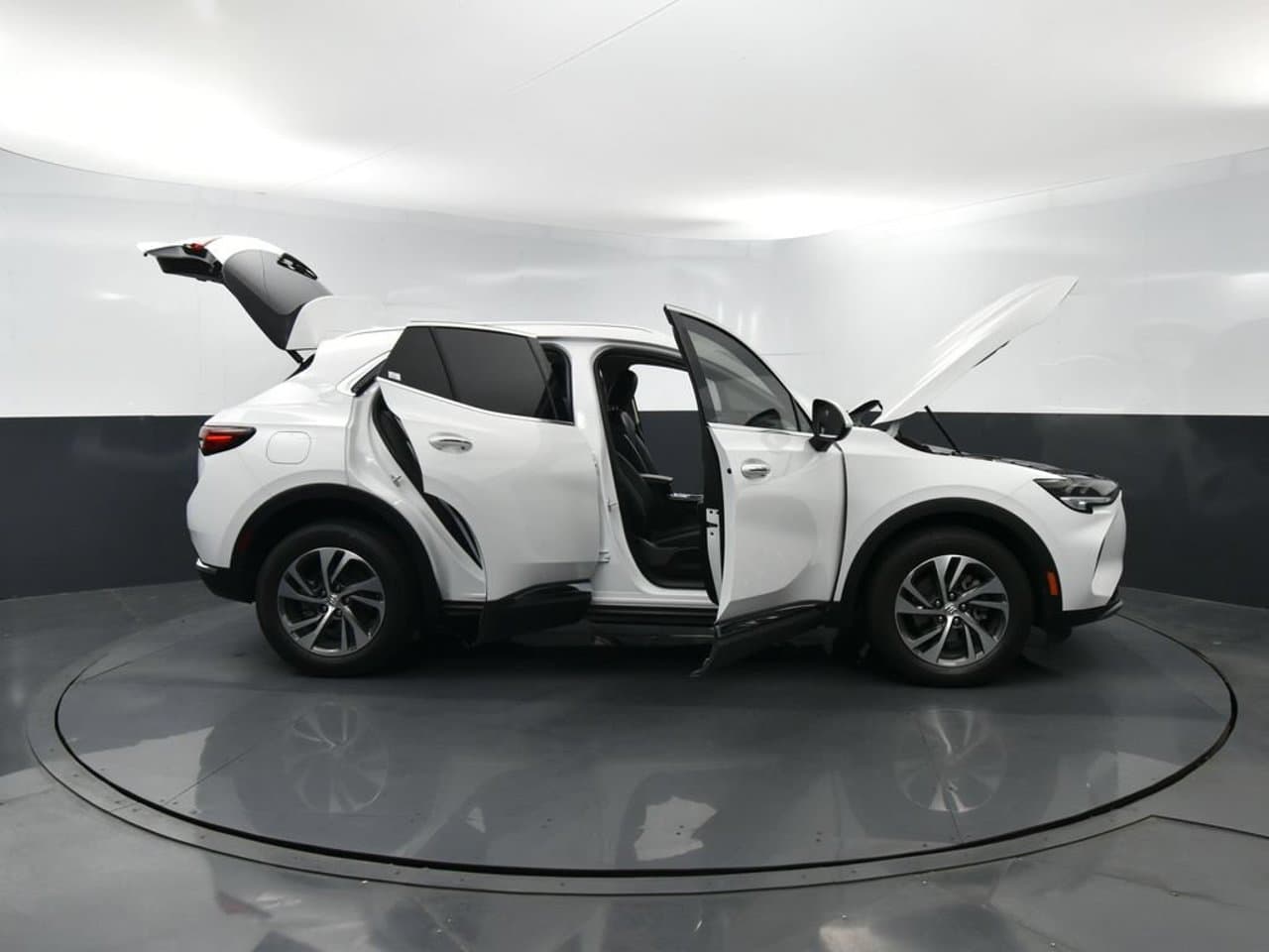 2023 Buick Envision Essence 35