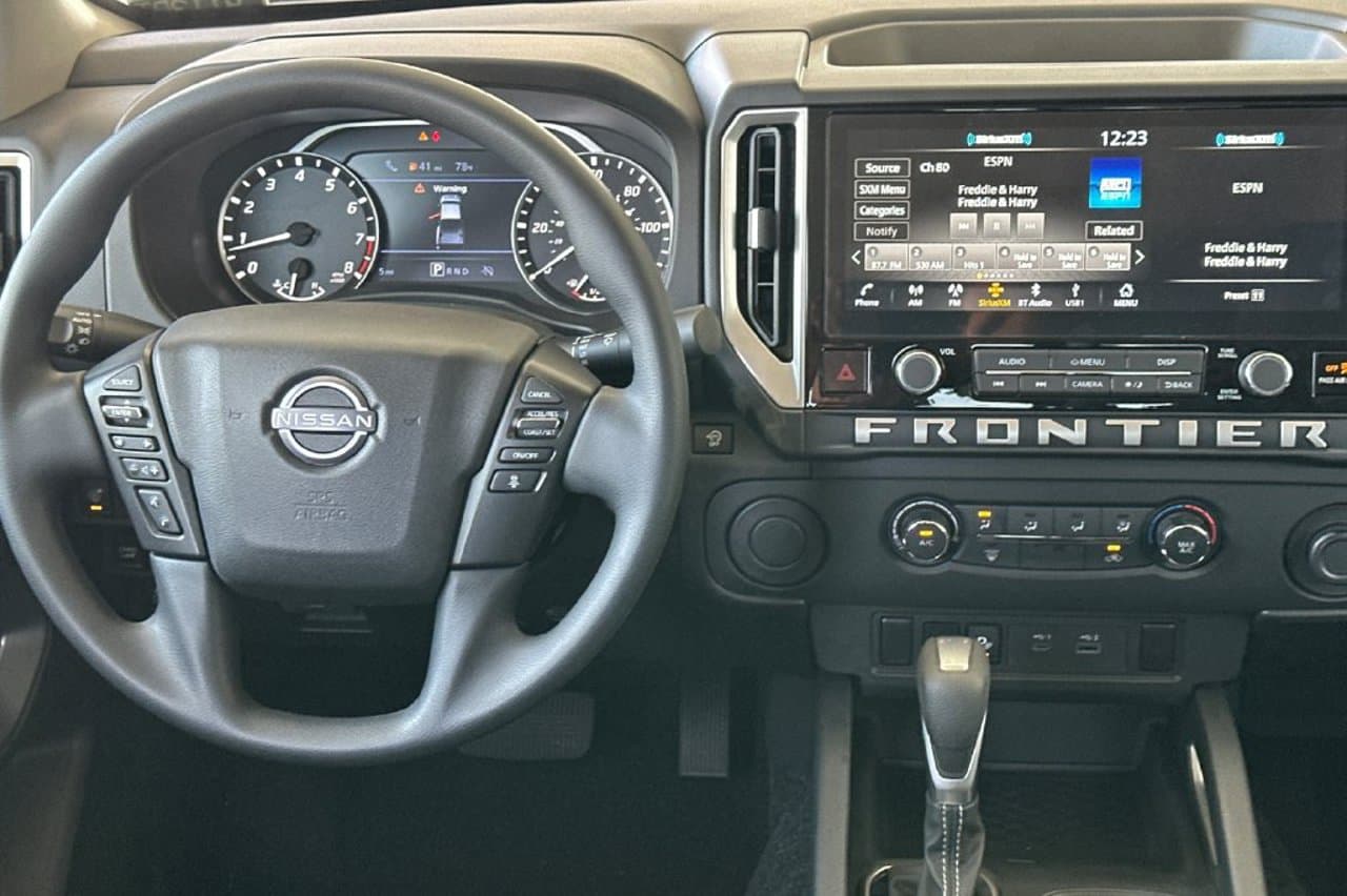2026 Nissan Frontier SV 11