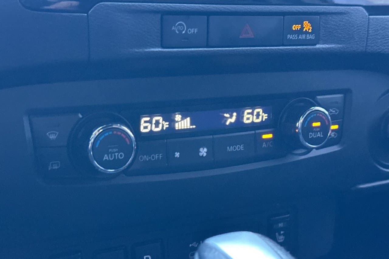 2023 Nissan Frontier PRO-4X 17