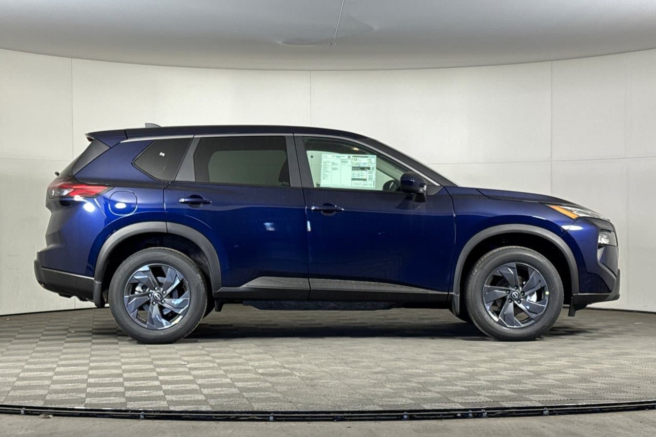 2026 Nissan Rogue SV 2