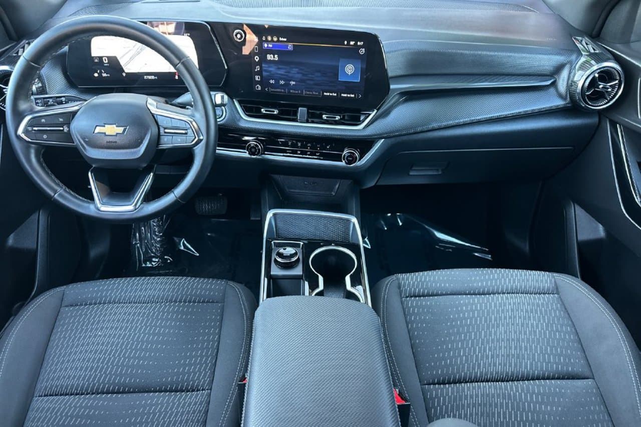 2026 Chevrolet Equinox FWD LT 10