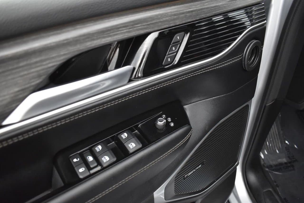 2024 Jeep Wagoneer Series III 7