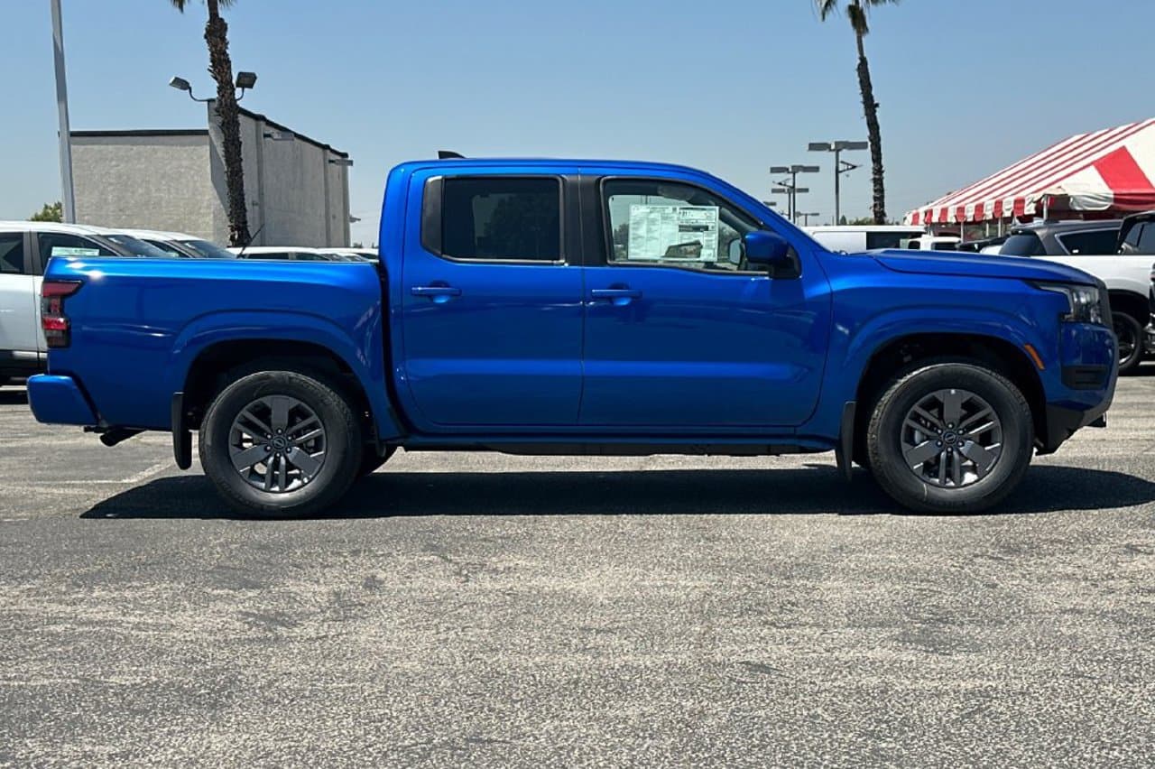 2026 Nissan Frontier SV 2