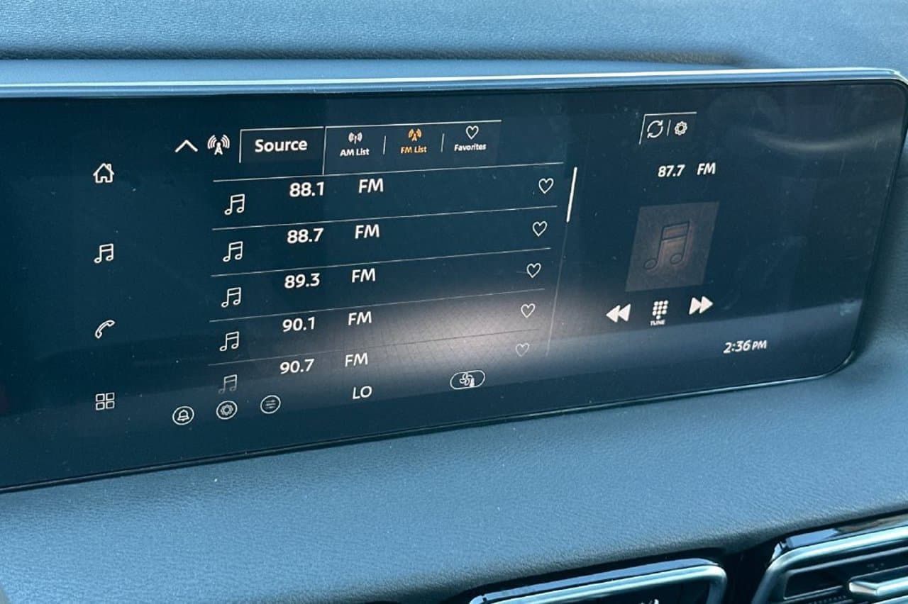 2026 Nissan Sentra SV 14