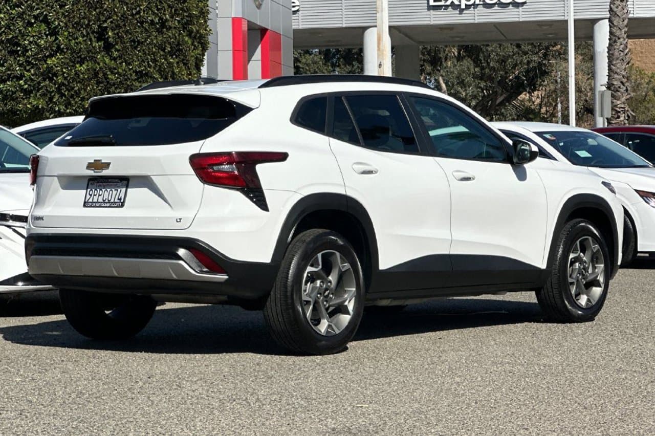 2025 Chevrolet Trax LT 4