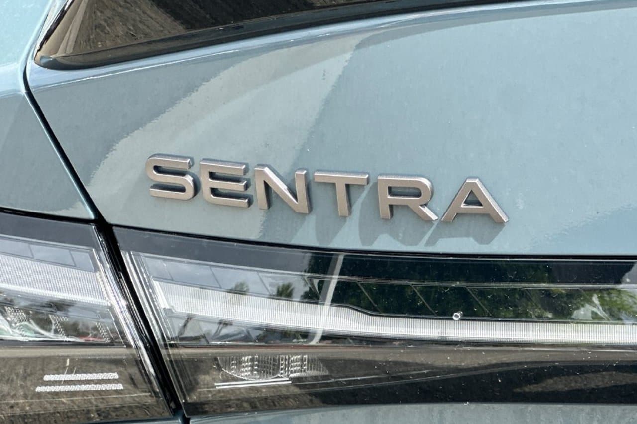 2027 Nissan Sentra SR 22