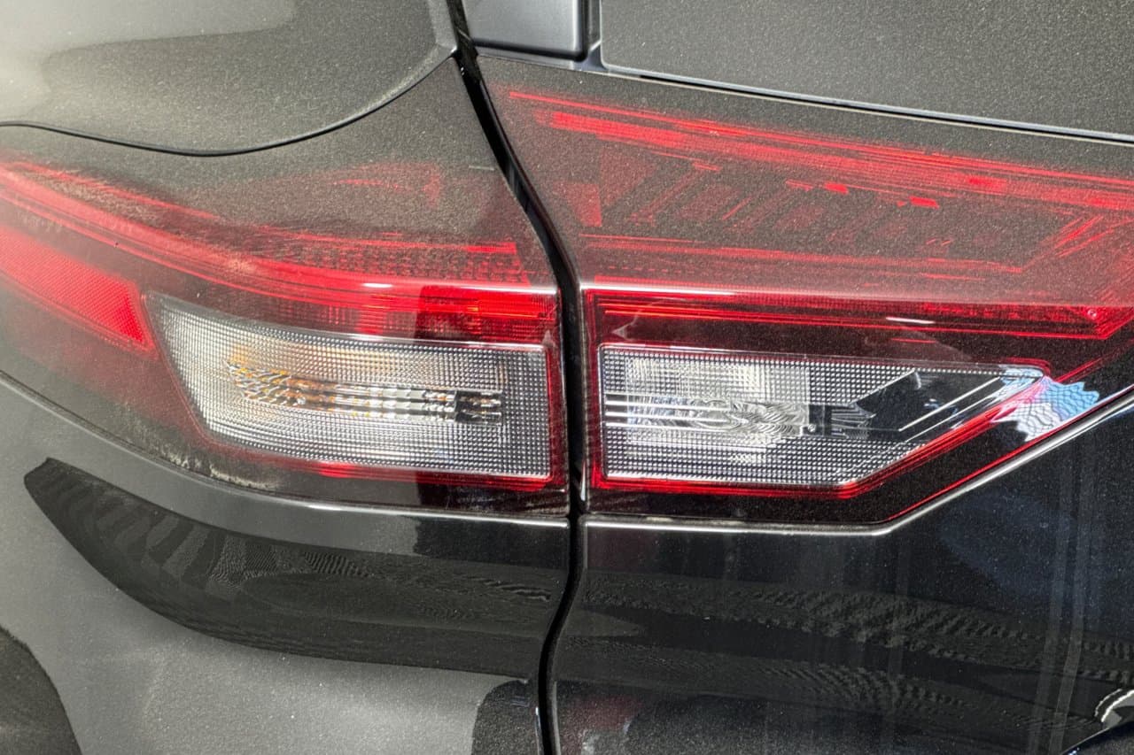 2026 Nissan Rogue SV 23
