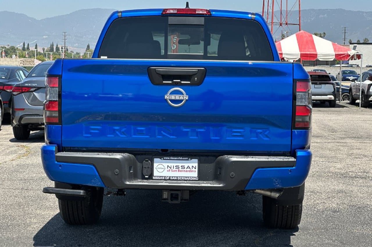 2026 Nissan Frontier SV 4