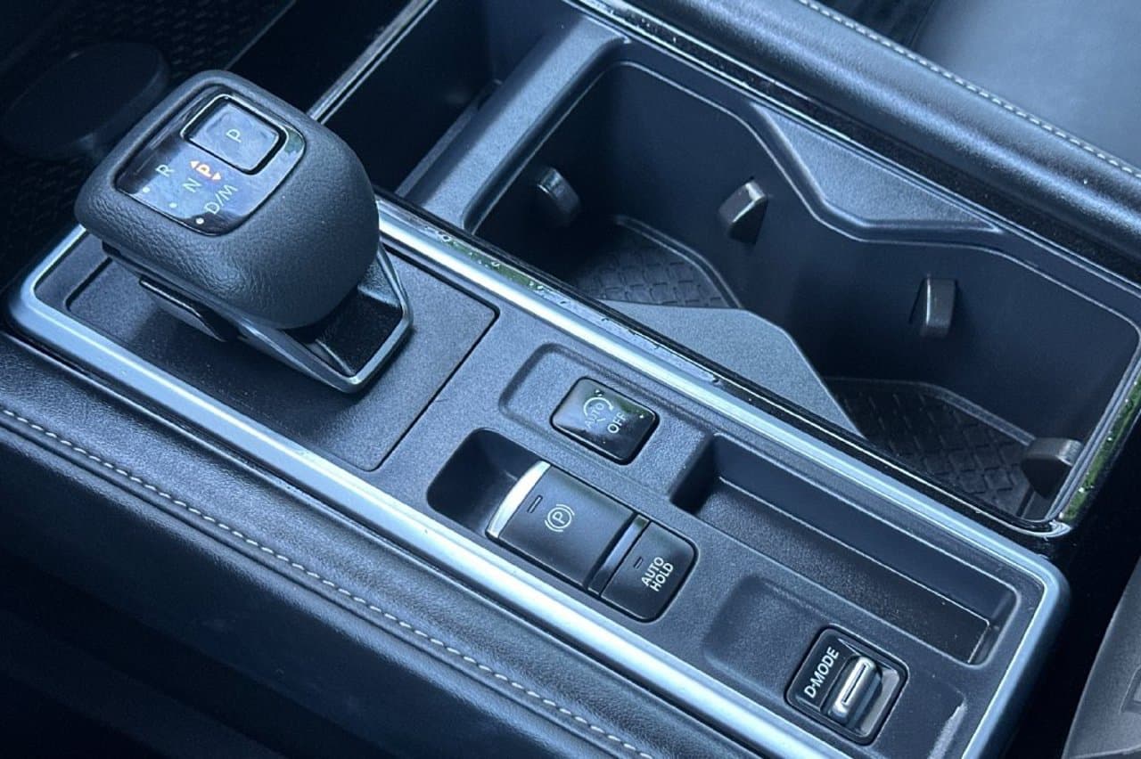2026 Nissan Pathfinder SL 19