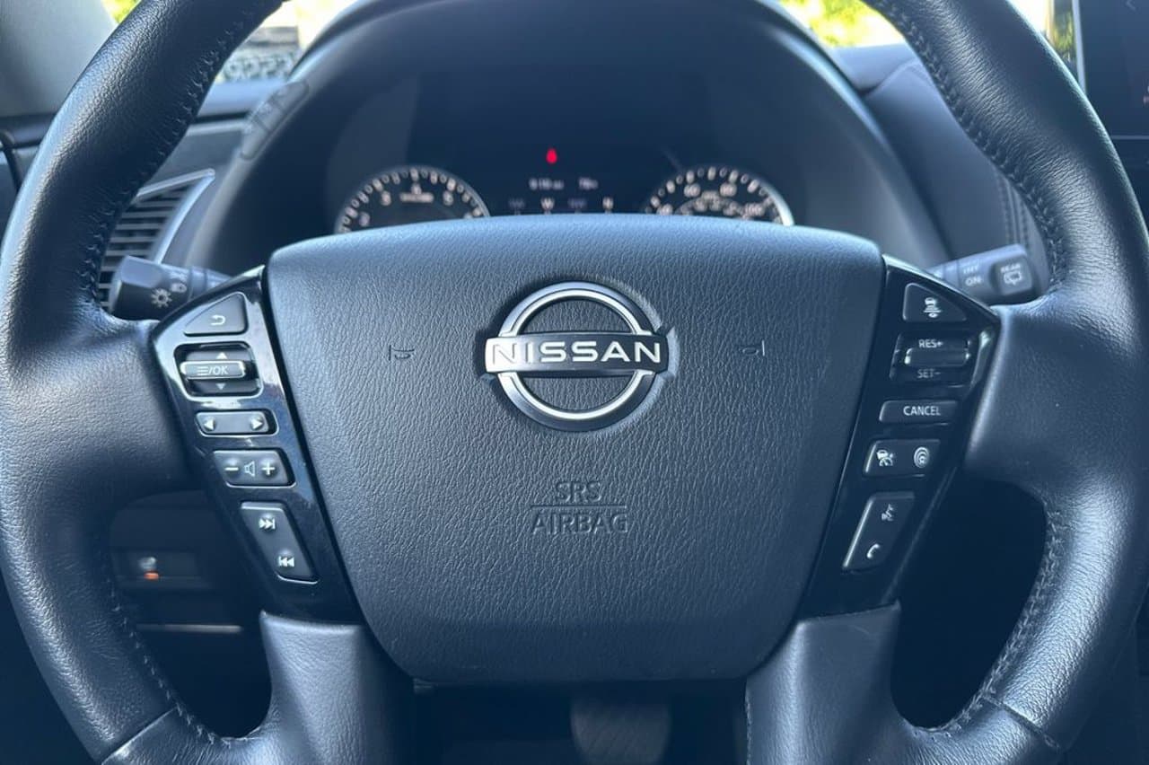 2022 Nissan Armada SV 21