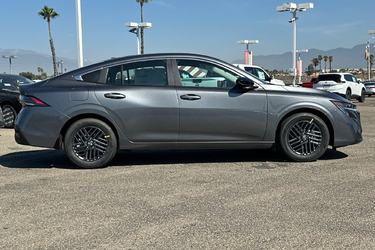 2027 Nissan Sentra SV 2